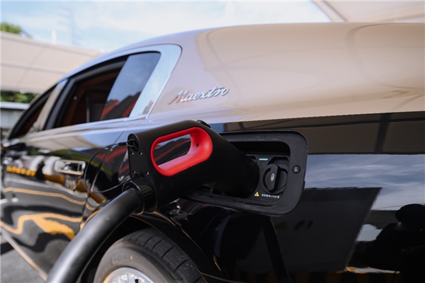 深圳超充之城再添“大大大”地标！| 茂电·顺顺充深圳宝石路超充站正式上线 