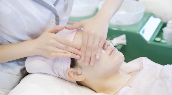 樊文花面部护理以标准立标杆，核心拟定的《美业连锁门店店长岗位要求》团体标准重磅发布 