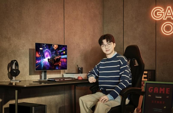 硬核装备致敬电竞精神：三星显示器T1签名臻品拍卖，启幕竞技盛宴 