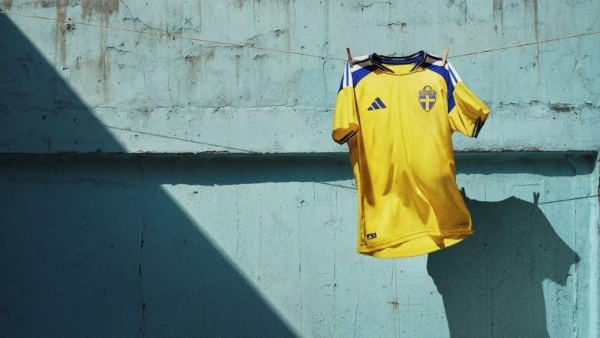 阿迪达斯发布26年FIFA世界杯国家队主场球衣 