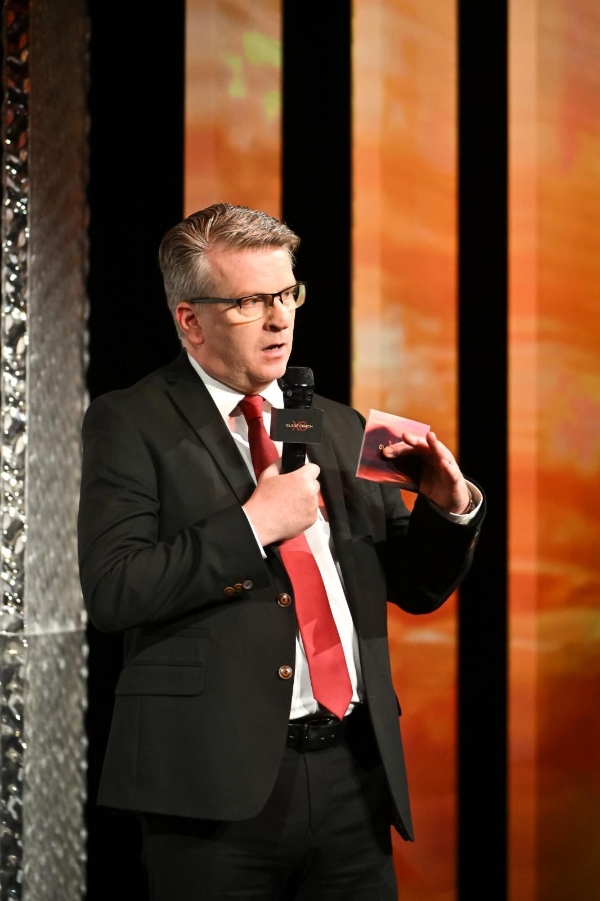 深邃本色，层层尽现—— 格兰菲迪XS双雪莉桶系列全球揭幕之夜 