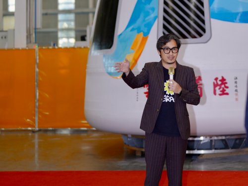 穿越者首艘1:1试验舱舱体正式下线，与清华美院共同执笔描绘“梦想之舟” 