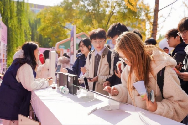 京东校园“万试大集”圆满收官，「省新青年」引爆10校线下体验狂潮 