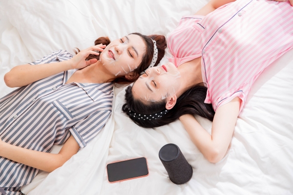 当“成分党”遇见“科技力”，一场美妆行业的信任重构，正在发生 