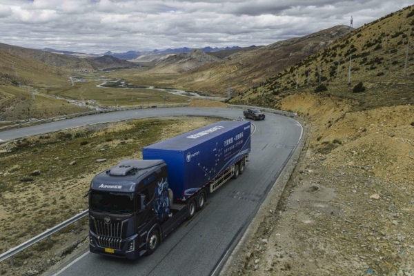 超级动力链5.0赋能 高效节气！欧曼银河大马力燃气车破解物流降本难题 