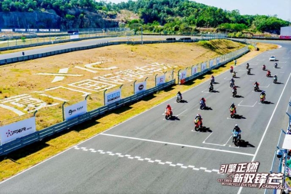 解锁机车运动魅力，2025 CST正新摩托文化嘉年华厦门站燃擎收官 