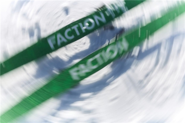 FACTION携手品牌运动员谷爱凌全球首发「灵蛇」限量联名滑雪板 