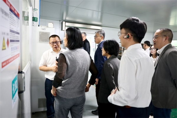 国际领先 | 百得胜家居水漆核心科技成果获院士领衔专家组认证，产学研深度融合引领定制家居绿色革命