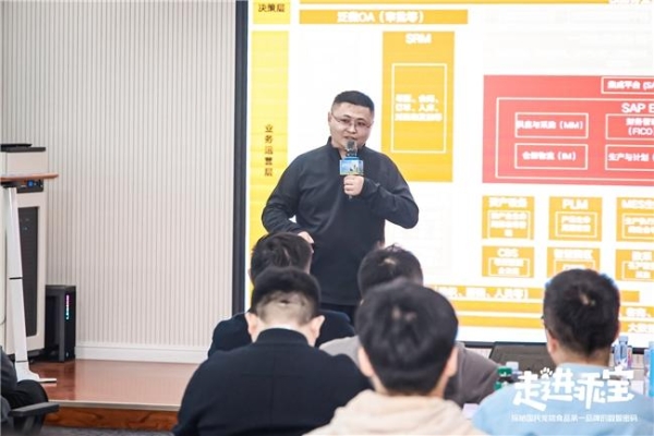 宠物经济下半场：拼的不只是爱，更是数智生产力