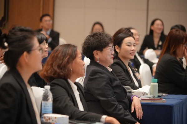 光启新程，逐光而行——启帆教育光行者第一班圆满结业 