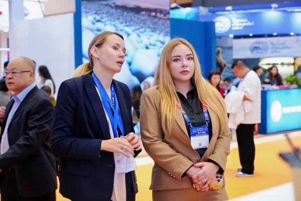 俄罗斯帝王蟹化身甜蜜“诱惑”亮相渔博会，供应链+文化双赋能引爆市场 