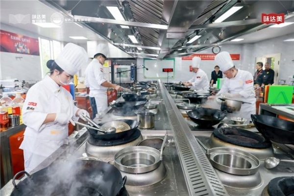 “一味当鲜”2025味达美青年鲜锋厨师大赛川渝赛区圆满落幕 