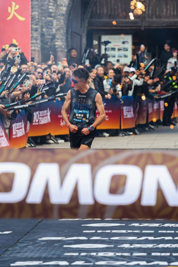 2025柴古唐斯，SALOMON战队包揽四冠，灯塔计划铸就国际竞技新高地