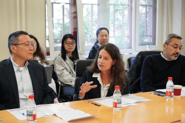 以教育创新、科研合作与全球就业力建设深化中英伙伴关系 