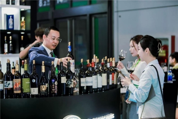 瑞得莱恩酒业再次亮相中国国际进口博览会 