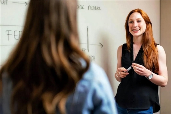 专业之力，精准之道：先理知学REAL PhD构筑海外博士申请核心优势 