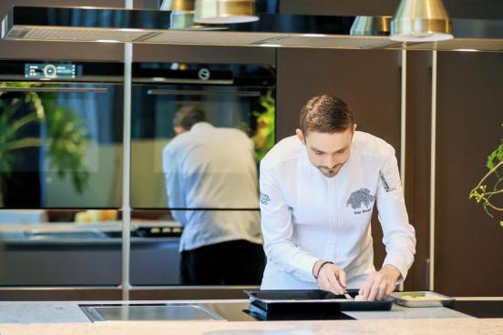 当味道，有了生活的灵感，“瑞族V-ZUG × 高勒米罗美食交流之夜” 