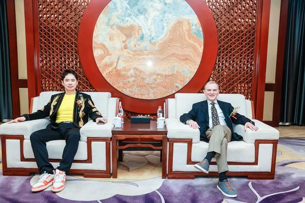 盗龄医生新健康，解析新商业快速发展的“奥秘”