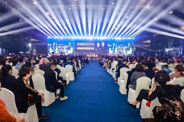 扎根杭州、面向全球、立足中国、引领世界：盗龄医生AI大健康掀起创富新浪潮 