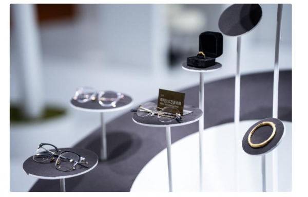 蔡司光学闪耀第八届进博会：创领“视”界前沿，共筑“睛”彩生态 