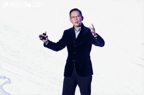 周鑫林：以“未见”魄力推动零碳落地，云峰莫干山启动三大战略转型 