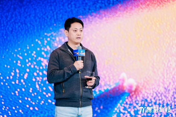 共绘汽车产业全域升级新图景 2026腾易年度汽车盛典圆满落幕 