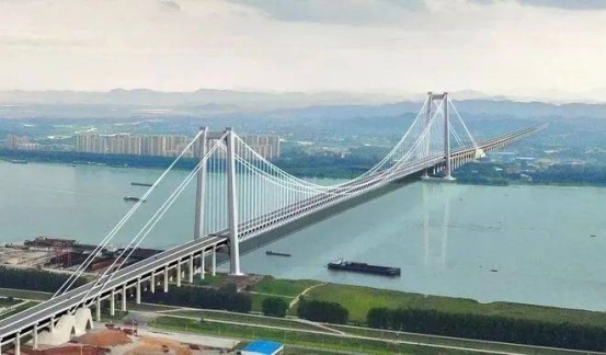 燕矶长江大桥泓基集团施工内容顺利竣工，项目单位高度肯定 