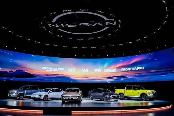 日产汽车向更强目标业绩迈进 | "破局"成效初显，"立新"全球布局 