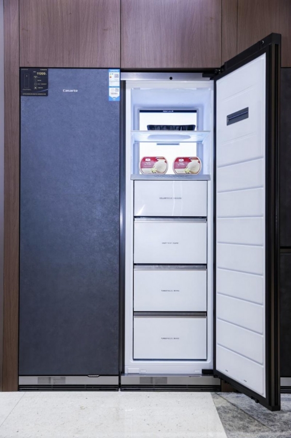 行业首创！卡萨帝原创平嵌立式冰柜新品上市