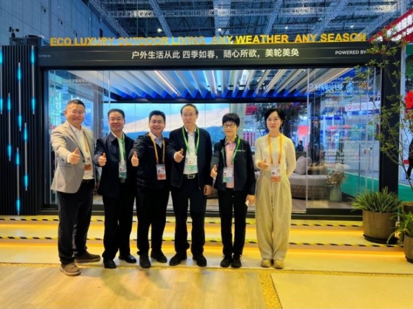 Ombra智能观景棚闪耀2025上海进博会，订单量激增引领全球风潮！ 