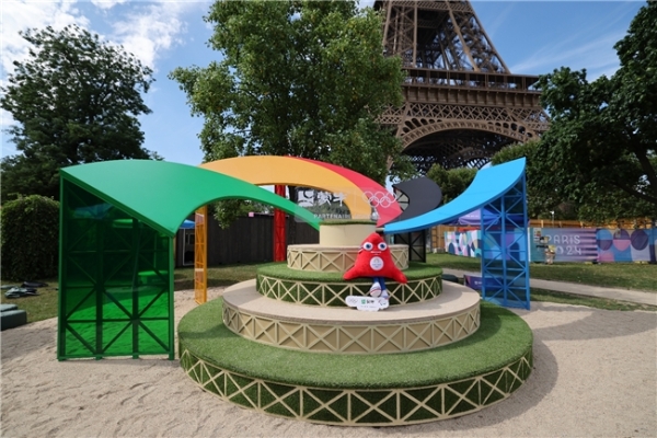 国际奥委会主席考文垂上任后首次访华 为何专程来到这家企业？ 