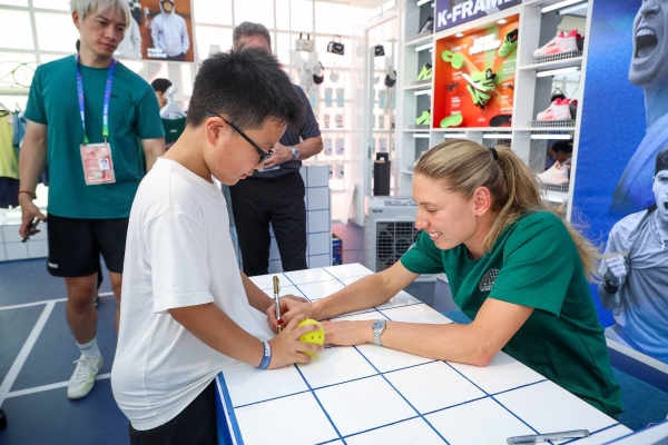 深耕中国网球赛季，K·SWISS以「撑你上场」为不变初心迎接品牌60周年 