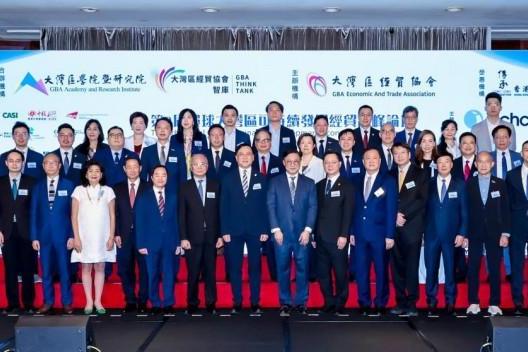 【重磅】寰行盛世荣膺“大湾区年度最具影响力大奖”，成唯一获奖人才服务机构