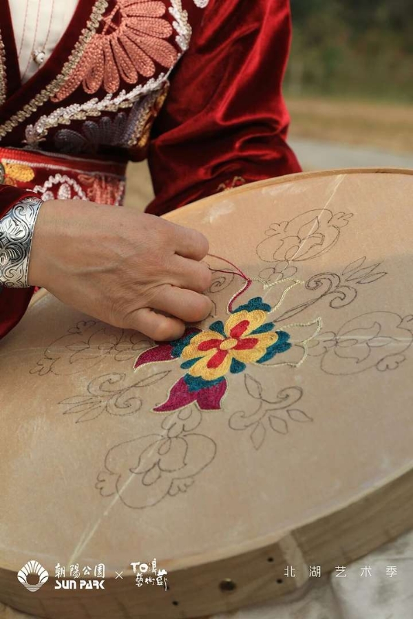 北湖艺术季温暖落幕，以艺术织就秋日诗意长卷，激活城市“第三生活空间”