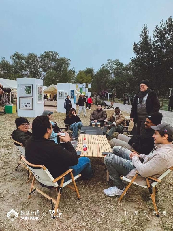 北湖艺术季温暖落幕，以艺术织就秋日诗意长卷，激活城市“第三生活空间”