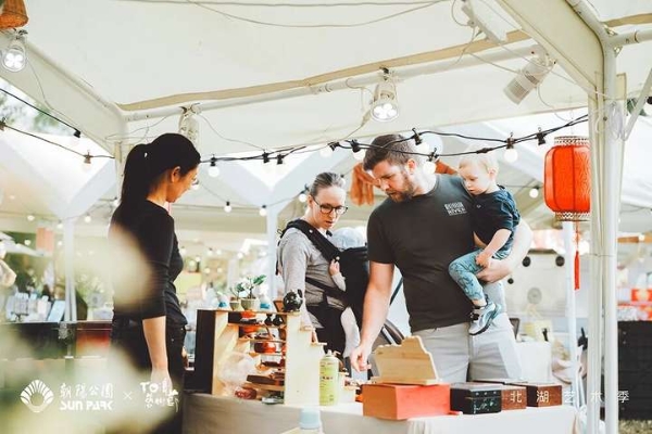 北湖艺术季温暖落幕，以艺术织就秋日诗意长卷，激活城市“第三生活空间”