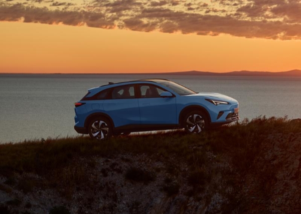 北汽新能源“一月一台阶”！十月销量冲上3万，用户思维迎来深度变现