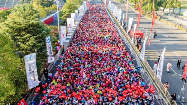 2025宁都红色马拉松激情开跑 