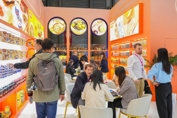 连接全球美味 蝉联权威大奖：意文食品携全品类产品亮相FHC 