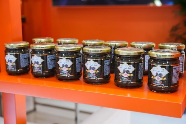 连接全球美味 蝉联权威大奖：意文食品携全品类产品亮相FHC 