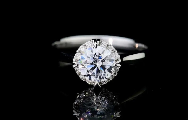 新四大天然钻石场景走红，0.1-0.5克拉轻奢款开启消费新常态 