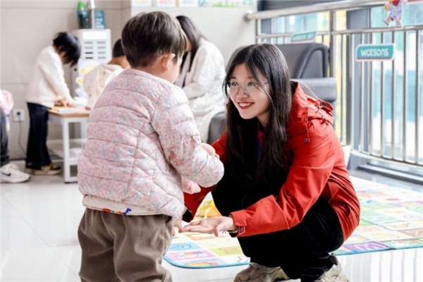 跨越千里的微笑守护 屈臣氏助唇颚裂患者重绽笑容 