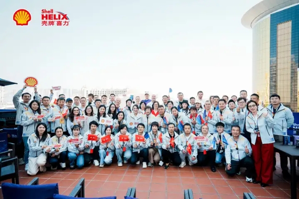 全新壳牌光速超凡喜力获宝马赛车手倾情推荐，亮相东望洋赛道 