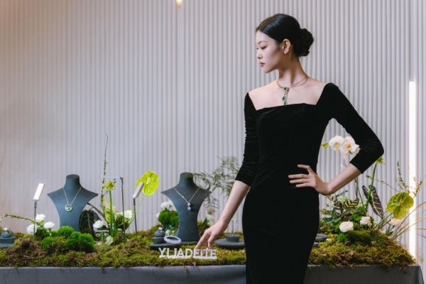 以翠为钥，洞见本我：翠儀联袂武汉万象城举办高端私享沙龙 