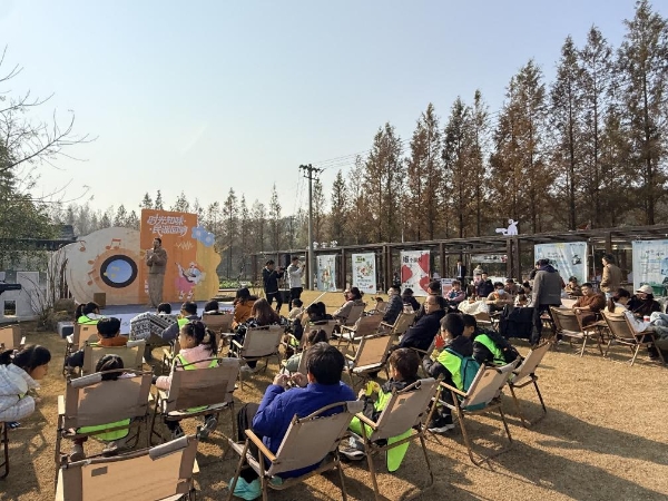 时光知味·林里回响：打开民谣里乡村文旅的新篇章 