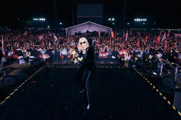 2025微博大眼音乐节创南京音乐节单日人数纪录，星粉共创引领音乐节新潮流 