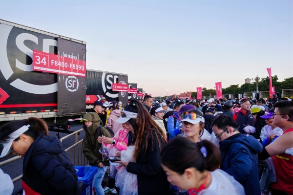 “北马”火热开跑，顺丰全程护航：打造42.195公里的物资保障线