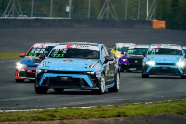 巅峰对决耀湘江，2025湖南株洲国际赛车周圆满收官