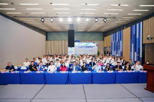 君乐宝独家冠名广东营养膳食设计大赛 携首款柳叶包学生奶亮相