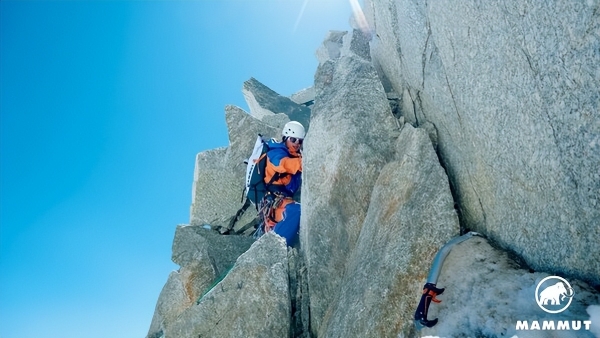 藏在霞慕尼风雪里的信任：一场逍何与艾格极限6代的巅峰之约 